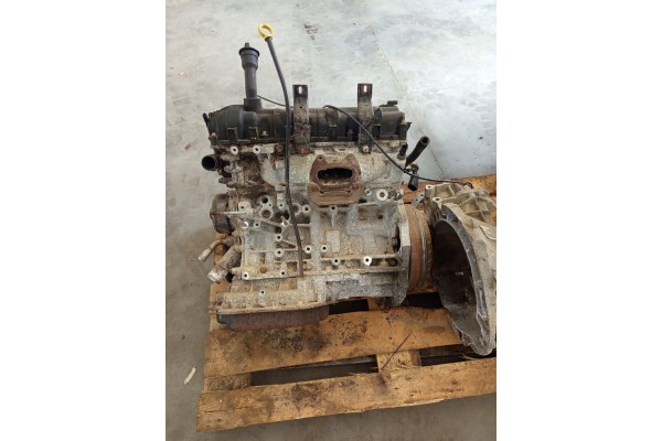CHRYSLER TOWN COUNTRY ENGINE POST 3 6 V6 Part manufacturer Chrysler OE