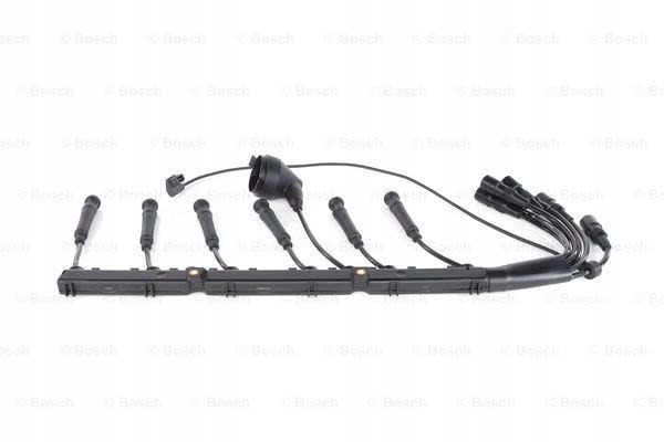BOSCH 0 986 356 323 Ignition cable kit Version European