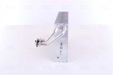 NISSENS 92235 EVAPORATOR BMW 6 E 63 04 645 CI Product weight with unit packaging 3 kg