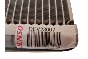 Air conditioning evaporator Renault Master III DEV23007 272813365R New Denso Catalog number of substitutes 4419706 52358590 9319