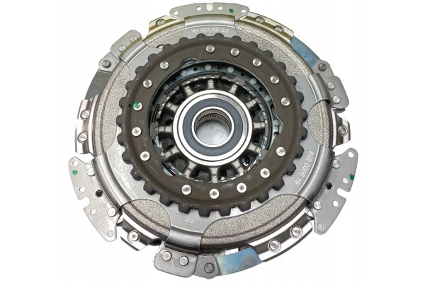 DUAL MASS WHEEL CLUTCH AUDI A3 1 9 TDI 90 110 101 Catalog number of substitutes A Z Meisterteile AZMT 47 020 1844 BLUE PRINT ADB