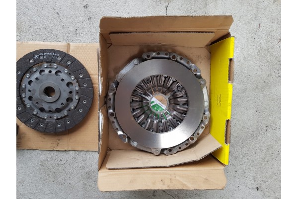CLUTCH LUK 624 3530 00 BMW Pressure Disc Bearing Fish F20 116d 118d Car type passenger cars