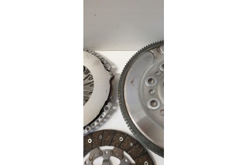 SACHS CLUTCH SET CITROEN C2 C3 C4 C5 BERLINGO 1 6 HDI 04 DMF Wheel type dual mass flywheel