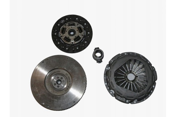 CLUTCH SET WITH BEARING AND RIGID WHEEL IVECO DAILY 2006 2012