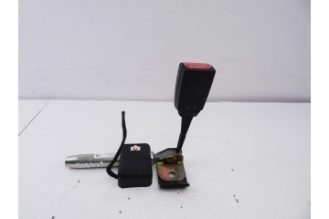 TRASERO PRETENSOR AIRBAG IZQUIERDO MERCEDES-BENZ CLASE C (BM 203) BERLINA