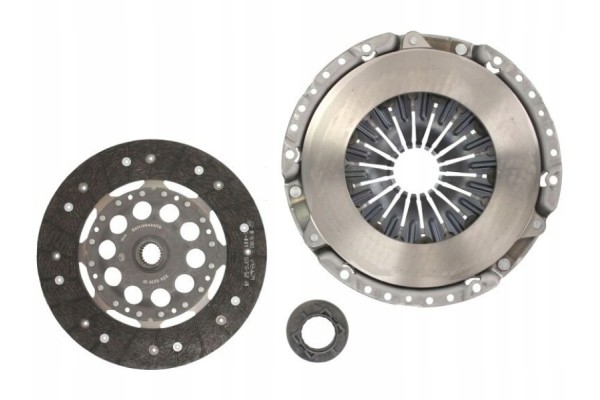 CLUTCH SET VW PASSAT B5 2 3 2 8 96 00 B5 5 2 3 2 8 00 05 Packaging status original