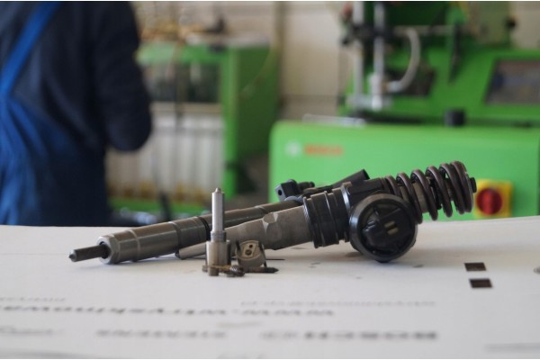 Siemens 03G130073T REGENERATED INJECTOR Car type passenger cars