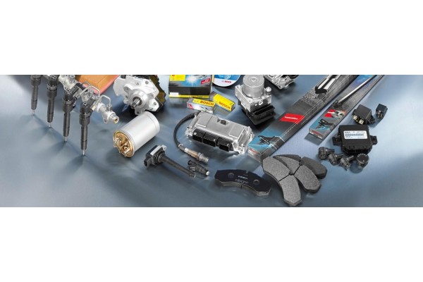 Injector BOSCH 0 280 158 330 Quality of parts according to GVO Q original with factory logo OEM OES
