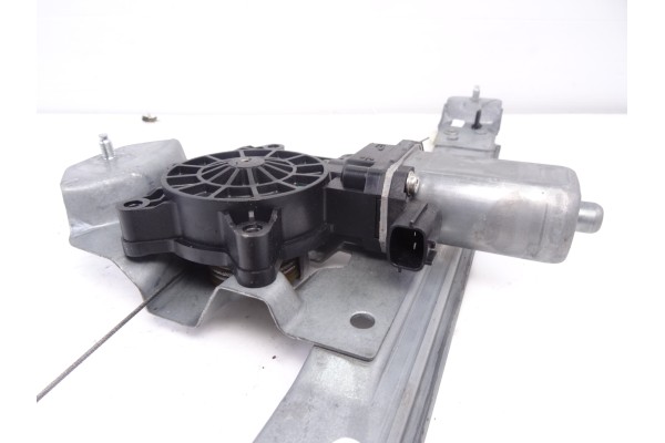 807205560R  ELEVALUNAS DELANTERO DERECHO RENAULT CLIO IV Dynamique 2014 807205560R 208463 RENAULT - 1