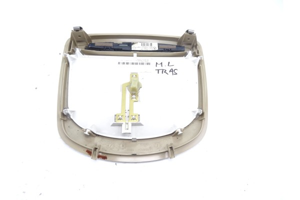 A1648200123  LUZ INTERIOR MERCEDES-BENZ CLASE ML (BM 164) 320 / 350 CDI (164.122) 2005 A1648200123 208629 MERCEDES-BENZ - 1