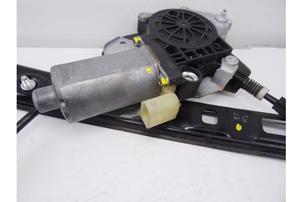 2 PIN ELEVALUNAS DELANTERO IZQUIERDO BMW SERIE 3 BERLINA (E46) 320d 1999 2 PIN 209123 BMW - 2