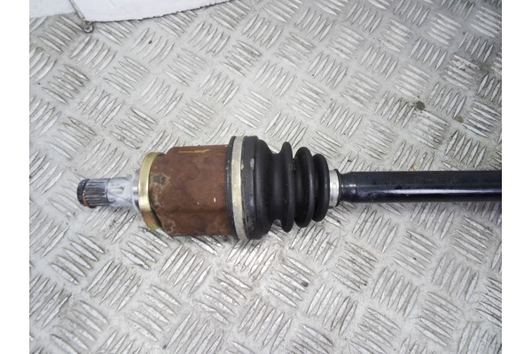 TRANSMISION DELANTERA DERECHA NISSAN PRIMERA BERLINA (P12)