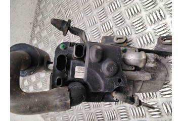 Parking heater Front left Mercedes Benz ML W166 A1665002998 Catalog number of the original A1665060698