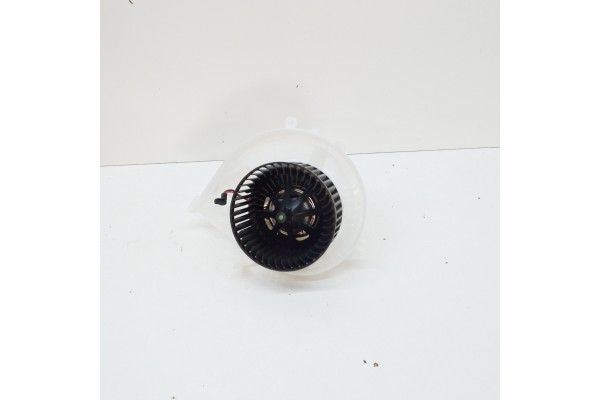Interior heater blower motor Mercedes Benz SLK R171 A1718350104 RHD Part manufacturer MB