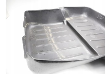 Bandeja para maletero VW T5 T6 CARBOX 1700