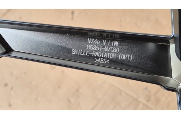 Rejilla con marco para radiador Hyundai Tucson IV 20- N-LINE con cáma