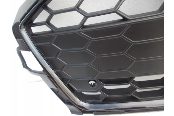 GRILLE INSERT AUDI A4 B9 FACELIFT S LINE 8W 8W0853651EB DT BLACK 2020 Quality of parts according to GVO O original with manufact