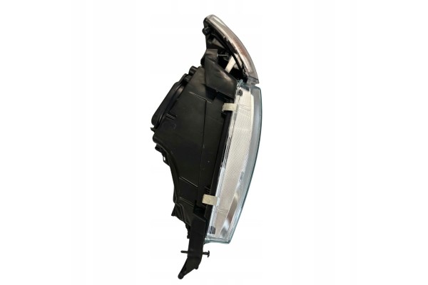 Headlights Scania 4R H7 left right plugs with beam complete new model Catalog number of the part 5905280388983