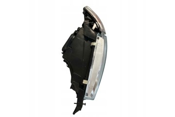 Headlights Scania 4R H7 left right plugs with beam complete new model Catalog number of the part 5905280388983
