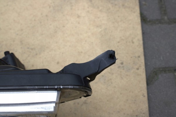 LAMP FRONT REFLECTOR MITSUBISHI ASX RIGHT ORIGINAL EUROPE WHOLE Part manufacturer Mitsubishi OE