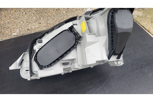 Headlight Lamp Front RIGHT Mercedes S Class S class W220 98 02 NEW Quality of parts according to GVO Q original with factory log