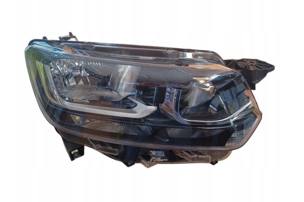 RIGHT HEADLIGHT TOYOTA PROACE CITY 2019 2024 ORIGINAL VALEO