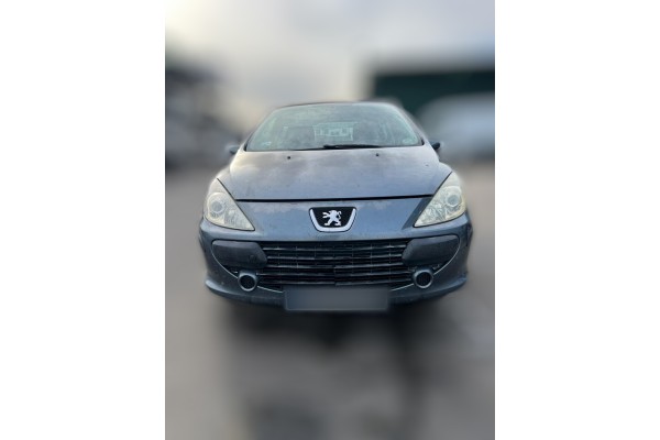 PEUGEOT 307 BERLINA (S2) X-Line