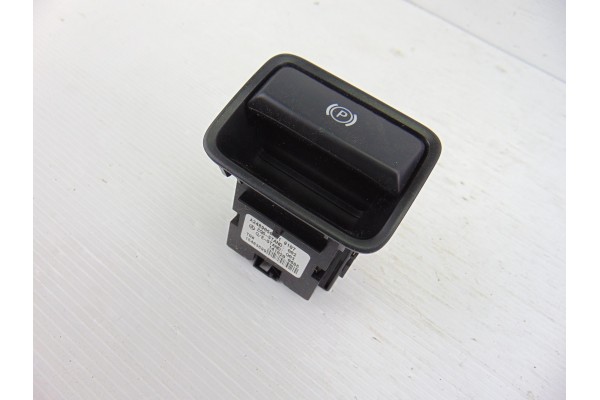 Interruptor, Mercedes-benz Clase a (Bm 176) A 180 CDI BlueEfficiency (176.012) 2014, A2469050451