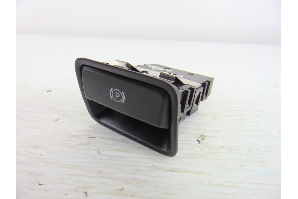 Interruptor, Mercedes-benz Clase Cla (Bm 117) CLA 220 CDI 4Matic (117.305) 2015, A2469050451