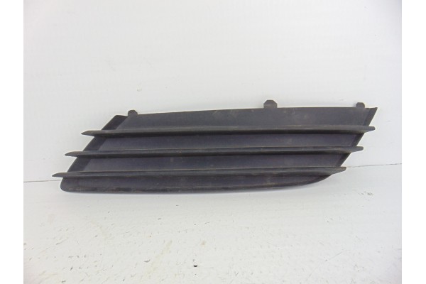 Rejilla paragolpes izquierda, Opel Astra H Berlina Sport 2005, 13117250