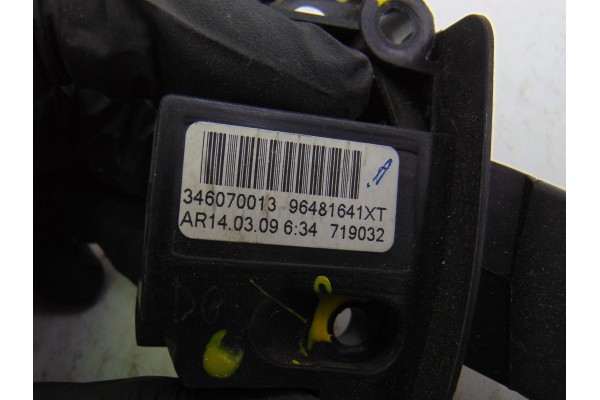 Mando volante, Citroen Grand C4 Picasso Exclusive 2009, 96481641XT