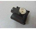 Motor apertura trampillas climatizador, Audi A6 Berlina (4F2) 2.7 Tdi, 4F0820511A