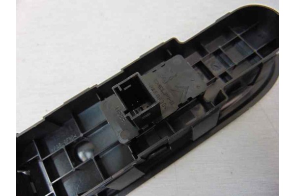 Mando elevalunas delantero derecho, Peugeot 308 Sw Premium 2009, 96565184XT