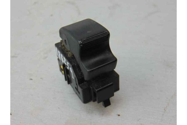 Mando elevalunas delantero derecho, Toyota Corolla Verso (R1) 2.2 D-4D Luna 2008