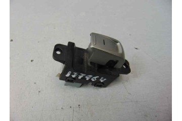 Mando elevalunas delantero derecho, Ssangyong Tivoli Limited 4x2 2017, 85850-35000