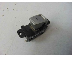 Mando elevalunas trasero izquierdo, Ssangyong Tivoli Limited 4x2 2017, 85850-35000