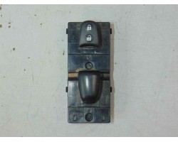 Mando elevalunas delantero derecho, Nissan Micra (K14) Acenta 2019