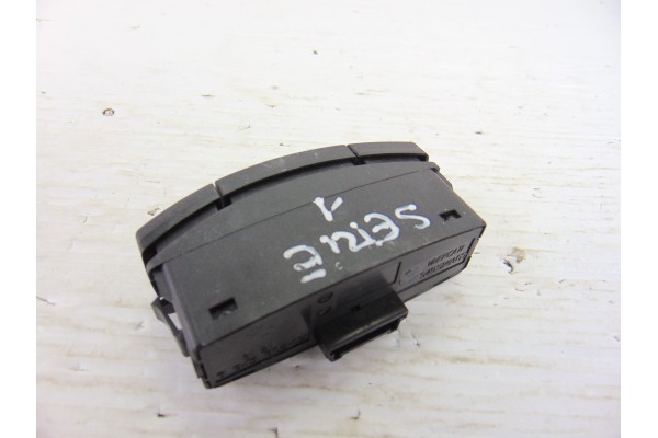Warning, Bmw Serie 1 Berlina (E81/E87) 123d 2009, 6945603