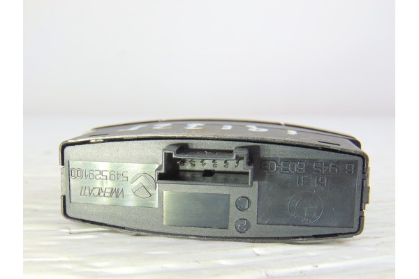Warning, Bmw Serie 1 Berlina (E81/E87) 123d 2009, 6945603