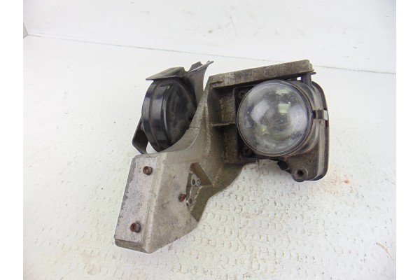Faro antiniebla izquierdo, Audi A6 Berlina (4B2) 2.8 Quattro 2000, 4B0941705