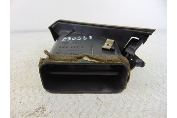 Rejilla aireadora, Bmw Serie X3 (E83) 2.0d 2005, 3400076