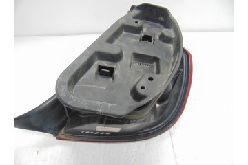Piloto trasero izquierdo, Citroen C5 Berlina 2.0 HDi Premier 2003