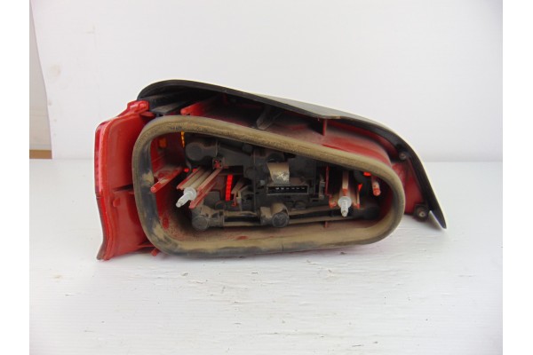 Piloto trasero derecho, Peugeot 106 (S2) Xn D 1996