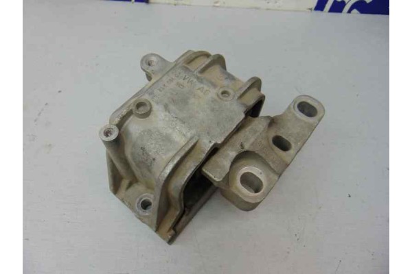 Soporte motor derecho, Audi A3 (8P1) 2.0 TDI Ambiente, 1K0199262