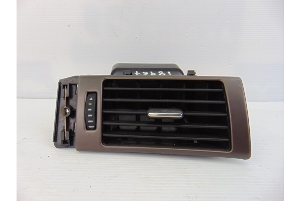 Rejilla aireadora, Audi A6 Berlina (4B2) 2.8 Quattro 2000, 4B1820902