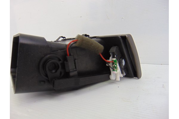 Rejilla aireadora, Audi A6 Berlina (4B2) 2.8 Quattro 2000, 4B1820901