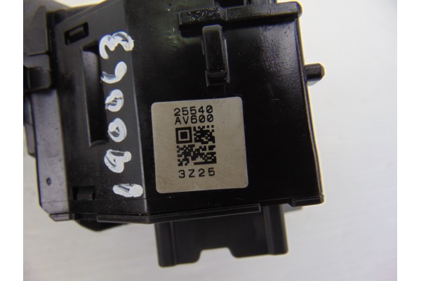 Mando luces, Nissan Almera (N16/E) Acenta 2004, 25540AV600