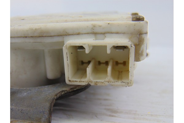 Motor cierre centralizado trasero derecho, Mitsubishi Montero Sport (K90) 2.5 Td Gls 2005, MR432147