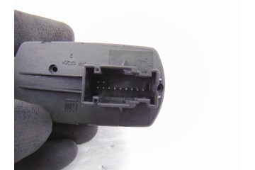 Mando elevalunas delantero izquierdo, Opel Corsa D Sport 2010, 13258521