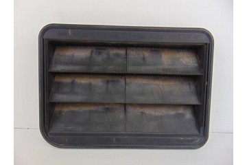 Molduras traseras, Bmw Serie 3 Berlina (F30) 328i 2012, 9176945